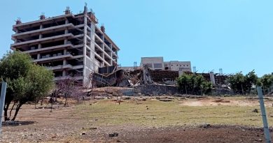 Kolonlar patladı, inşaat çöktü: 1'i ağır 3 yaralı