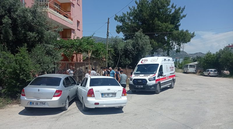 Kozan’da trafik kazası: 2’si çocuk 3 yaralı