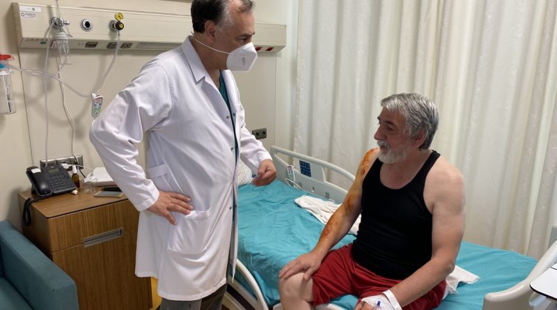 Lavabo açıcı bomba gibi patladı, soluğu hastanede aldı