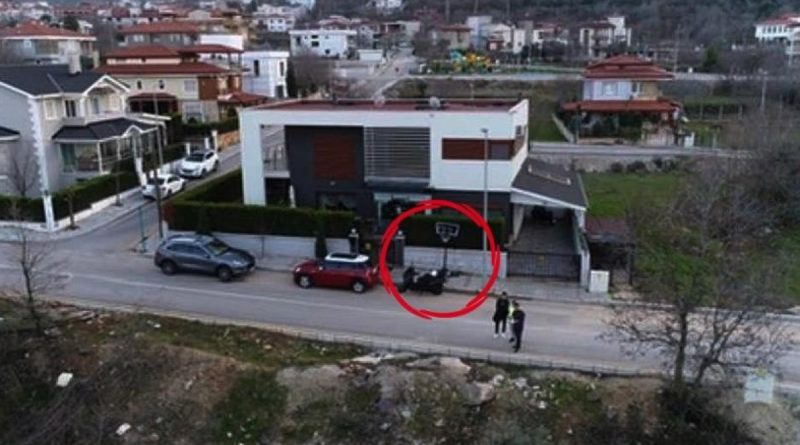 Mahallenin tek potasını saniyeler içinde parçalayıp böyle çaldı