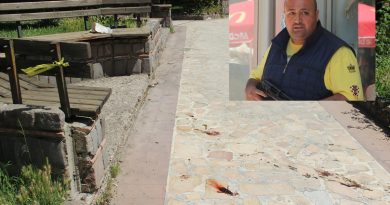 Manisa'da cami bahçesinde cinayet