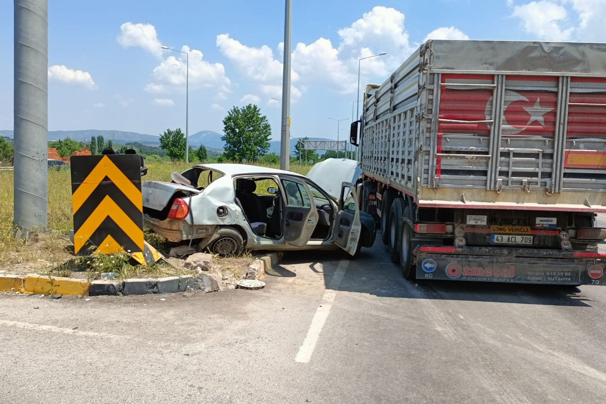 Manisa’da feci kaza: 2 ölü, 2 yaralı