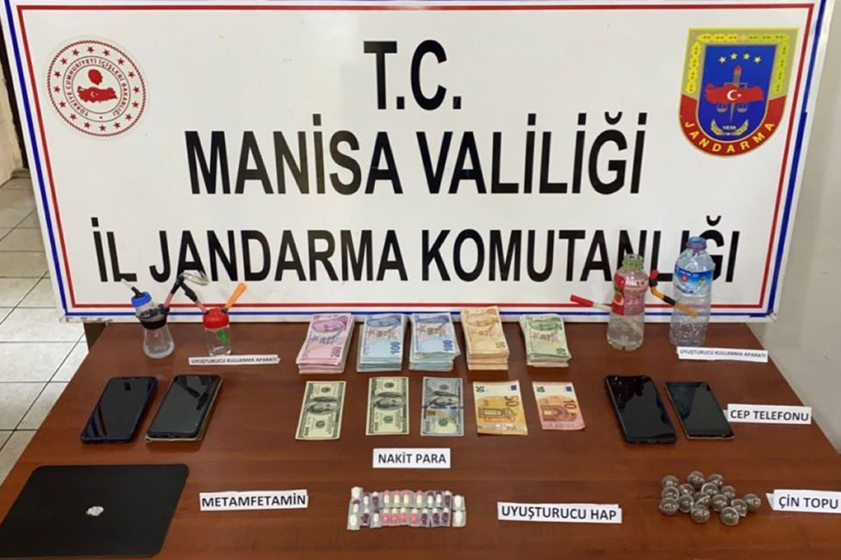 Manisa’da jandarmadan uyuşturucu operasyonu: 2 gözaltı