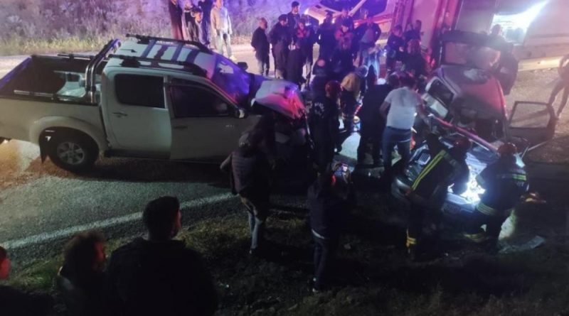 Manisa'da trafik kazası: 2'si çocuk 5 yaralı