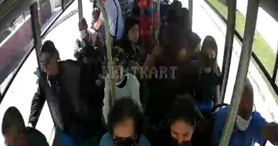 Minibüs ambulansa dönüştü, hastalanan yolcu hastaneye yetiştirildi