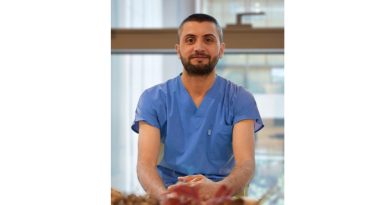 Nihat Tüney’den saç ektirmenin püf noktaları