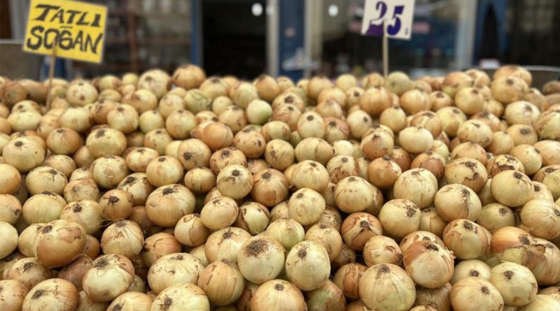 Nisan ayında fiyatı en çok artan kuru soğan 8,5 TL’den satılıyor