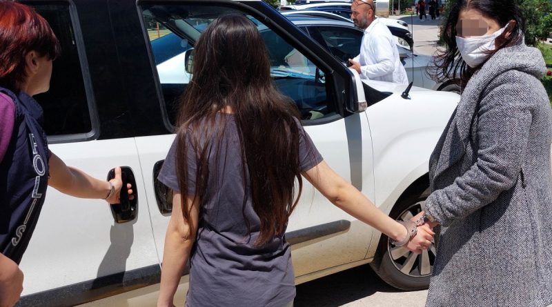 Samsun'da 2 kadın gasptan tutuklandı