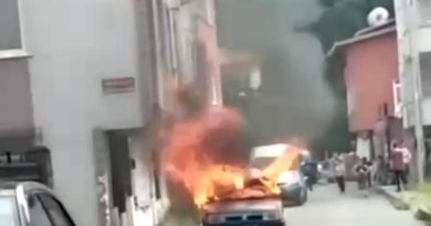 Sarıyer’de park halindeki otomobil alev alev yandı