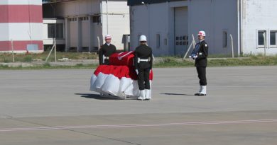 Şehit Oktay Salar'ın naaşı memleketi Balıkesir'e uğurlandı