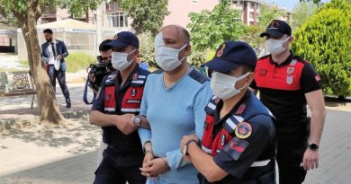 Sevgilisini asitle ağır yaralayan saplantılı aşık kendi gözünden oldu