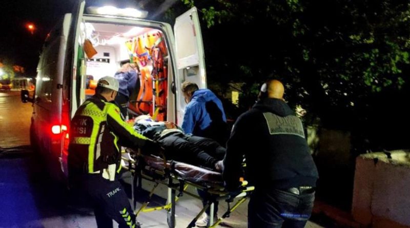 Seyir halinde motosikletten düşen yolcu yaralandı