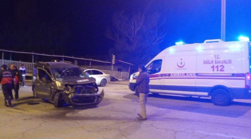 Sivas’ta trafik kazası: 1 ölü, 2 yaralı