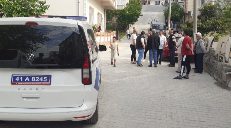 Sokakta hız yapanları uyardı, pompalı tüfekle vuruldu