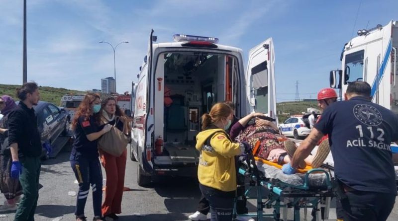 TEM’de zincirleme kaza: 10 yaralı