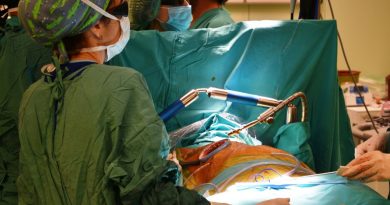 Üç boyutlu görüntüleme ile 4 santimlik kesiden kalp kapağı ameliyatı