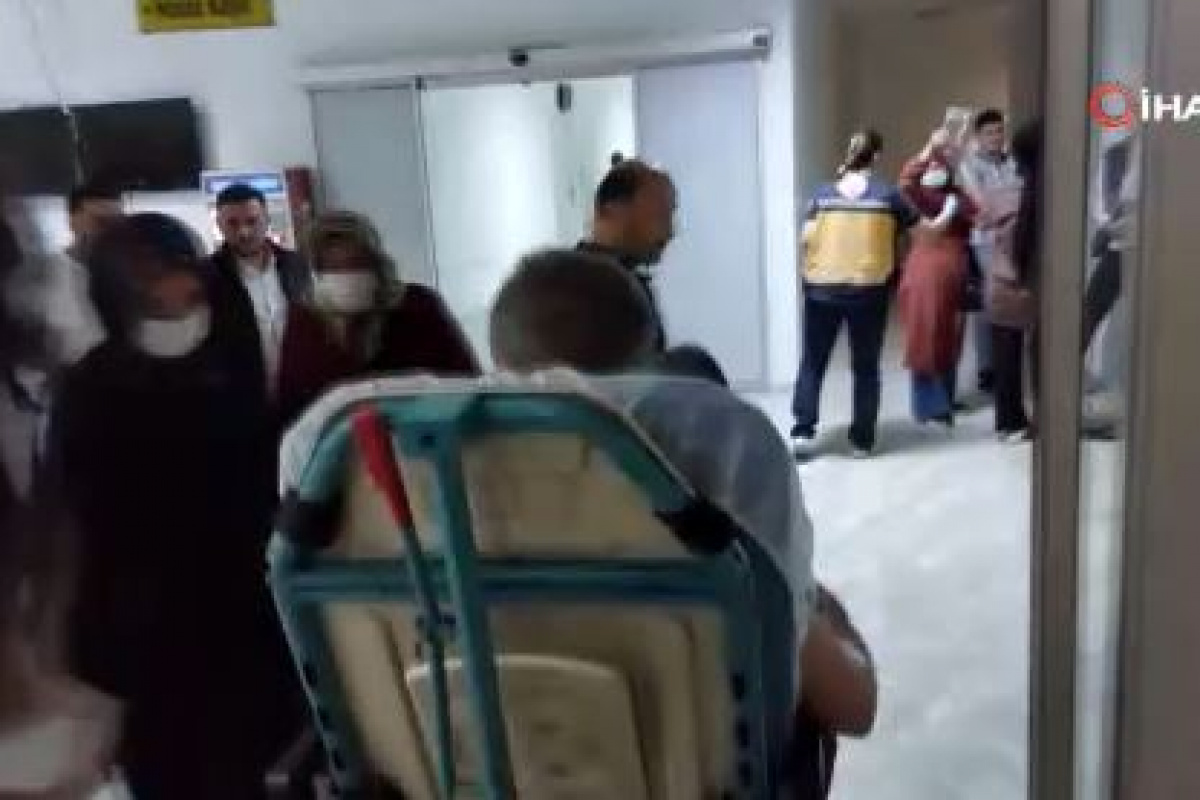 Üniversite öğrencisi genç, annesiyle tartışan babasını bıçakladı