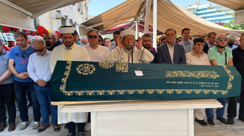 Ünlü Deprem Bilim Uzmanı Dr. Oğuz Gündoğdu, son yolculuğuna uğurlandı