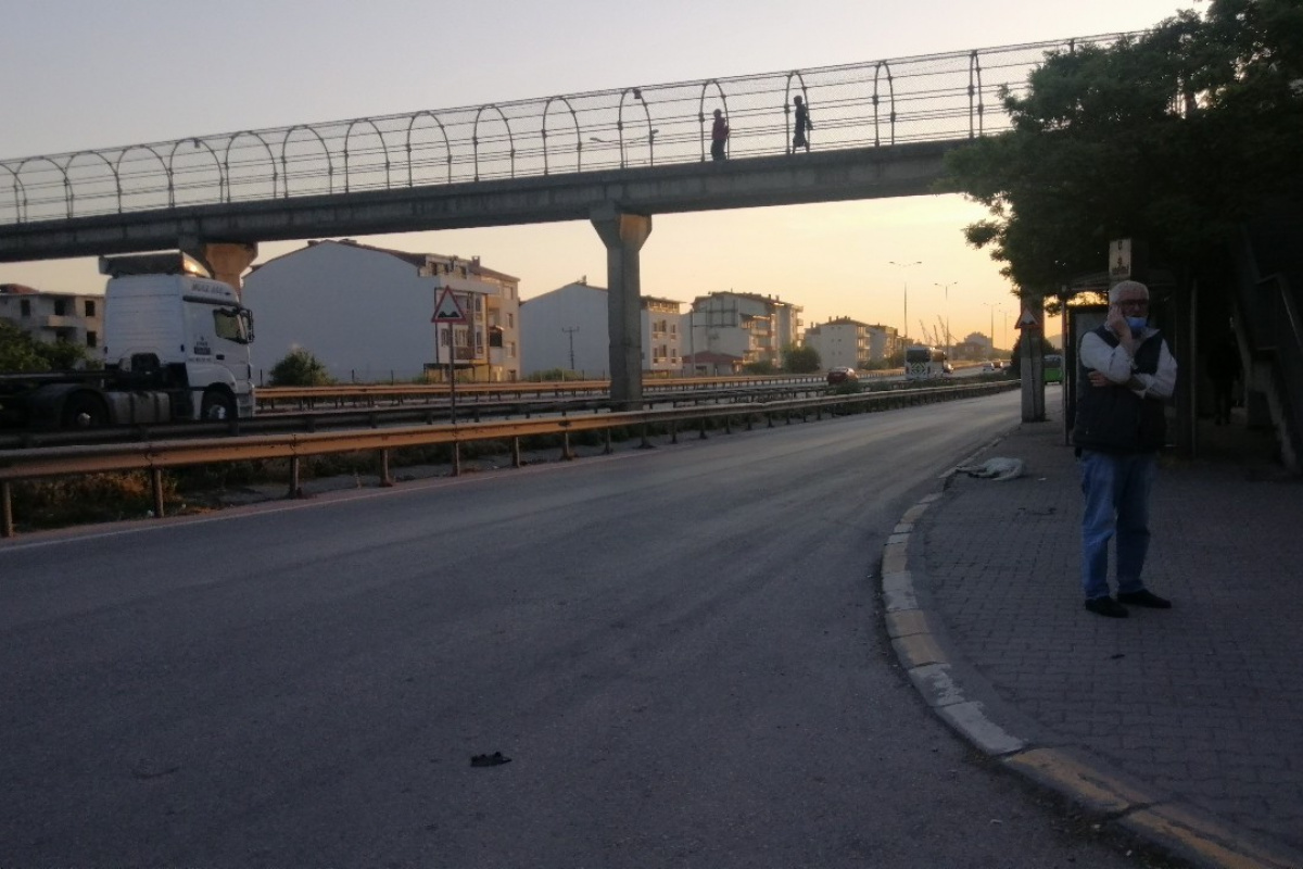 Üst geçitte silahlı saldırıya uğradı