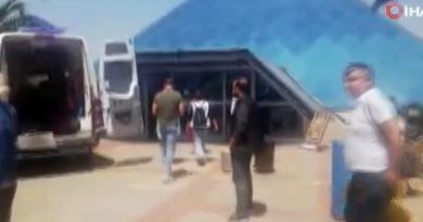 Zafer Plaza'da göçük... Bir mağazanın tavanı çöktü, büyük panik yaşandı