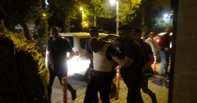 200 polisli cinayet duruşmasında: 7 tutuklama