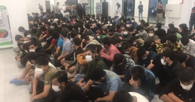 221 Afgan göçmen ülkelerine gönderildi