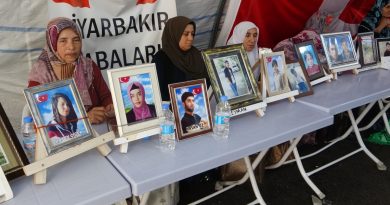 Ailelerin evlat nöbeti bin 4'üncü gününde