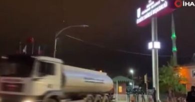 Ankara Büyükşehir Belediyesi Marmaris’te devam eden yangına 14 araç ve 32 personel ekip gönderdi