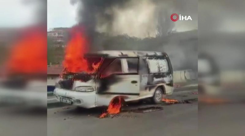Ankara’da seyirdeki araç alev alev yandı