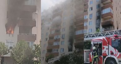 Antalya’da 11 katlı apartmanda yangın
