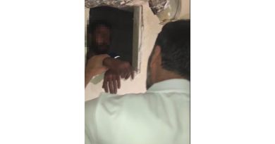 Aranan şahsı havalandırma boşluğunda yakalayan polis: 'Hadi gel, çok terlemişsin orada'