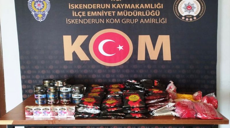 Arsuz’da nargile tütünü ve makaron operasyonu