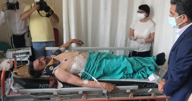 Askeri araçla İlçe Milli Eğitim Müdürlüğünün aracı çarpıştı: 1 ölü, 9 yaralı