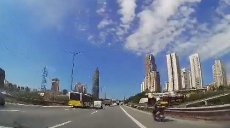 Ataşehir’de metrelerce sürüklendi, aracın altında kalmaktan kurtuldu