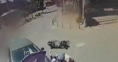 Baba ve oğlu ölümden kıl payı kurtuldu