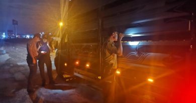 Bangladeşlileri yurt dışına kaçırmaya çalışan 5 organizatör tutuklandı