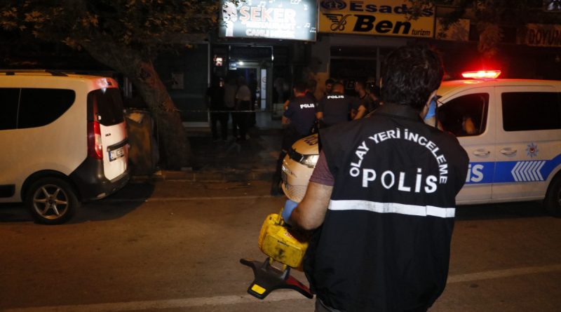 Bar içerisinde tabancayla vurulan kişi ağır yaralandı