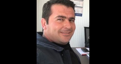 Başkan kurtuldu, şoförü hayatını kaybetti