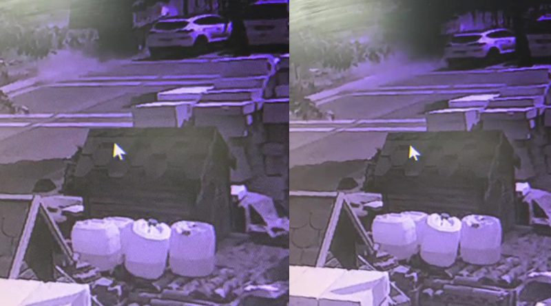 Beykoz'da hafriyat kamyonunun su kanalına uçtuğu kaza kamerada