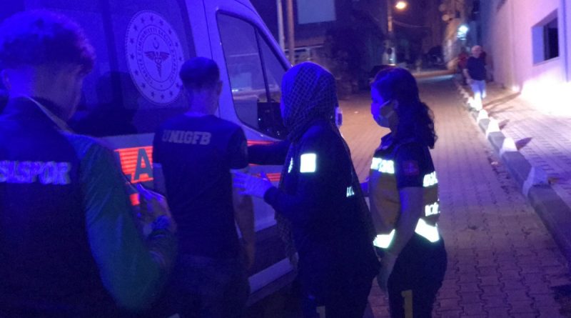 Bilecik'te iş yerinde çıkan yangında 1 kişi dumandan etkilendi