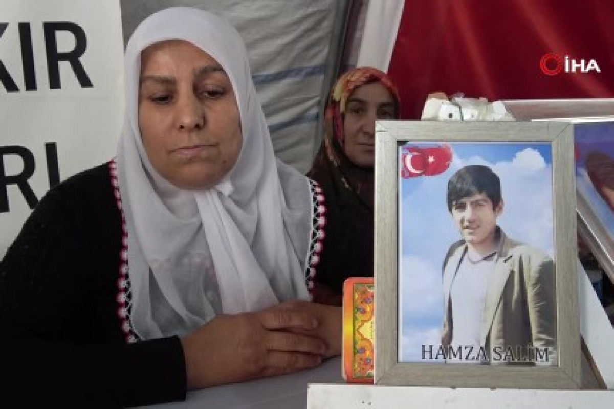 Bin 10 gündür terör mağduru aileler evlatlarını HDP ve PKK’dan istiyor