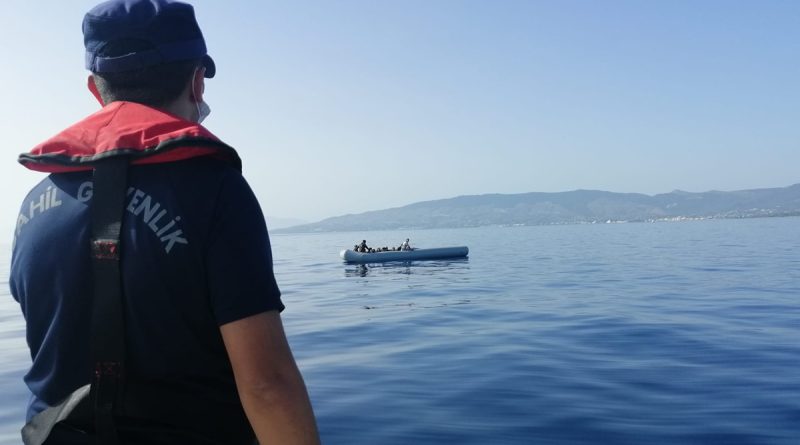 Bodrum'da 11 düzensiz göçmen kurtarıldı