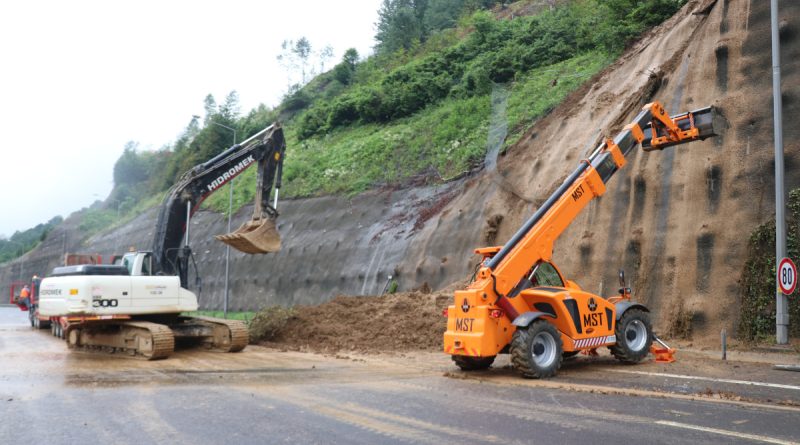 Bolu Dağı Tüneli’nde toprak kayması İstanbul yönünü kapattı