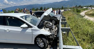 Bu araçlardan burunları bile kanamadan çıktılar