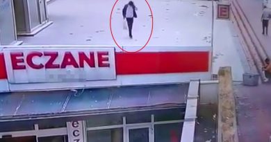 Bu da peruklu hırsız