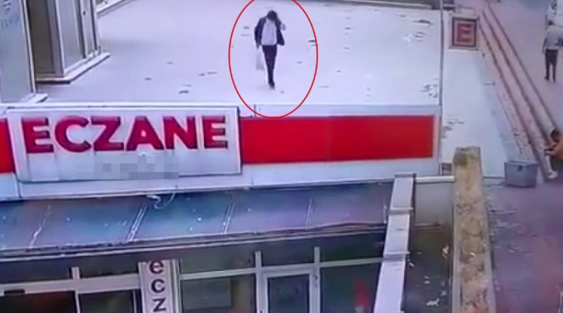 Bu da peruklu hırsız