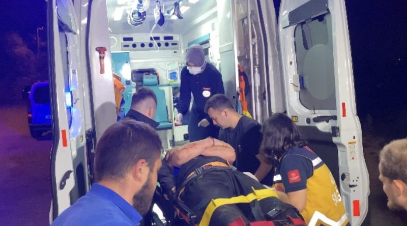 Bursa’da dengesini kaybederek 10 metrelik uçurumdan düştü