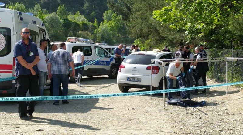 Bursa'da esrarengiz ölüm...Yanında tabanca bulundu