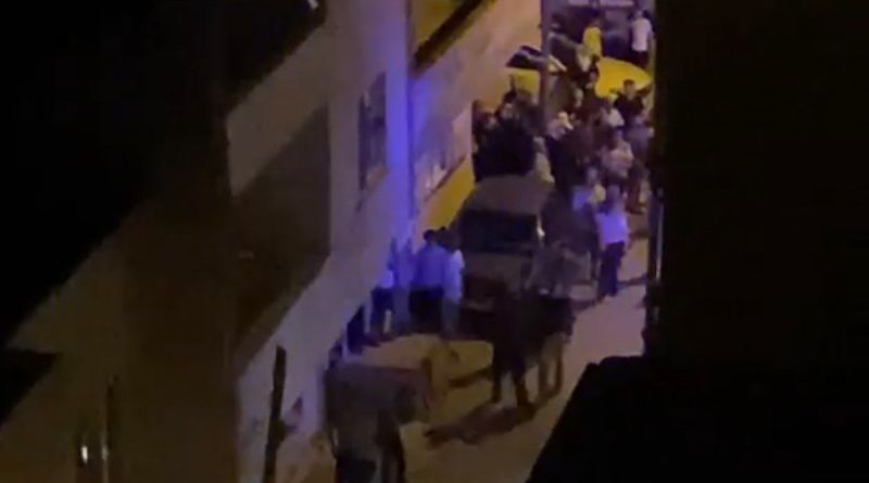 Bursa'da tehlikeli gerginlik...Dünürler arasındaki kavgaya aileler dahil oldu