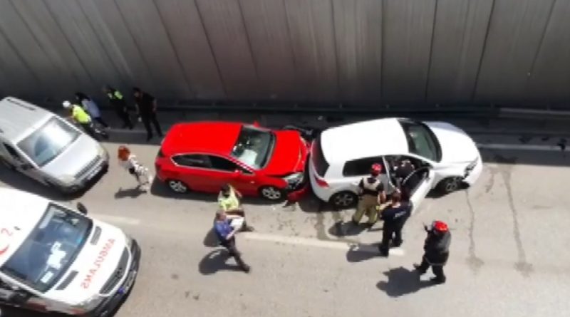 Bursa'da zincirleme kaza: 1 yaralı
